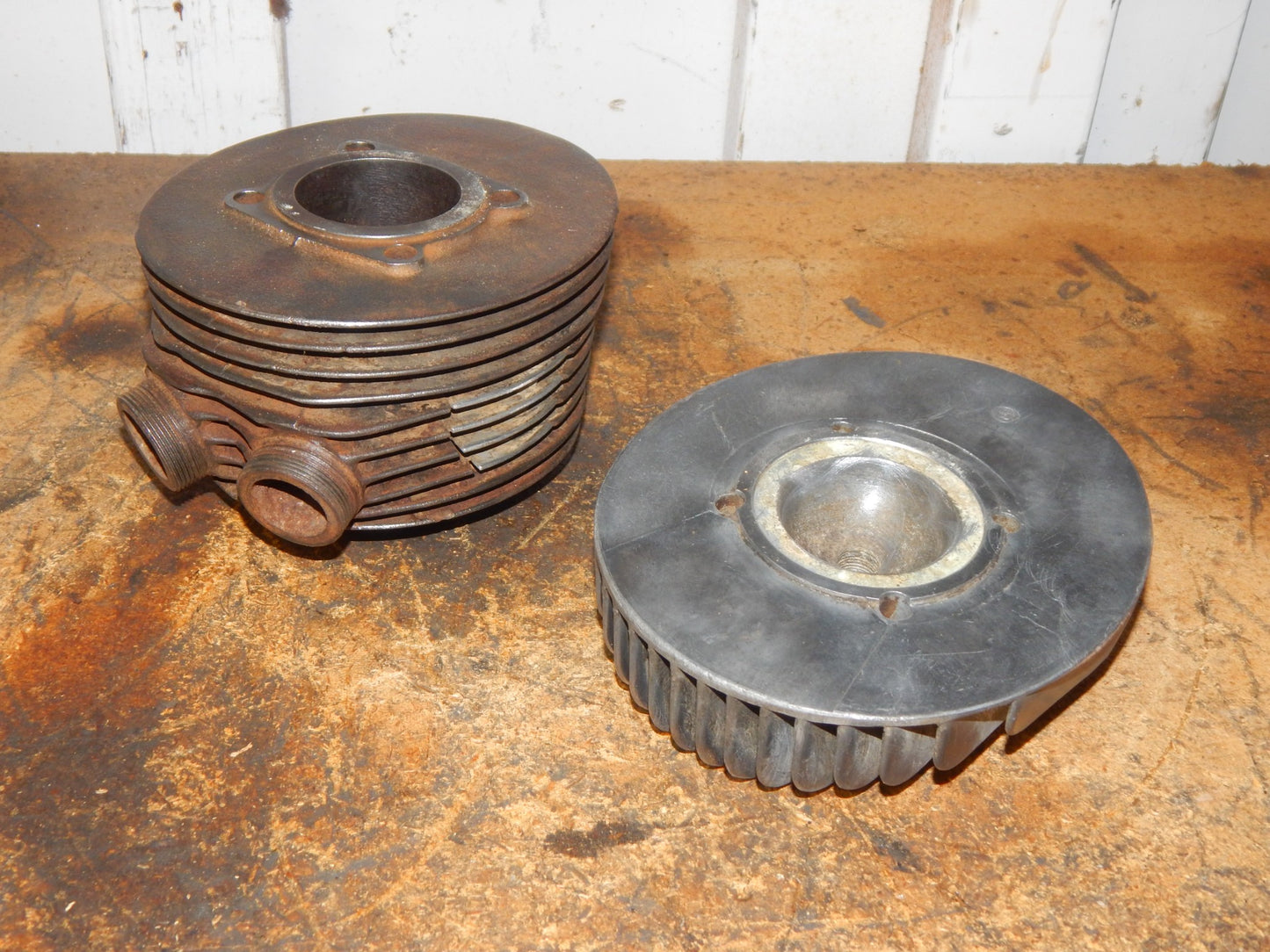 1950's MV AGUSTA PULLMAN 125 ENGINE MOTOR 508486 CASES CYLINDER GEARS IGNITION - MotoRaider