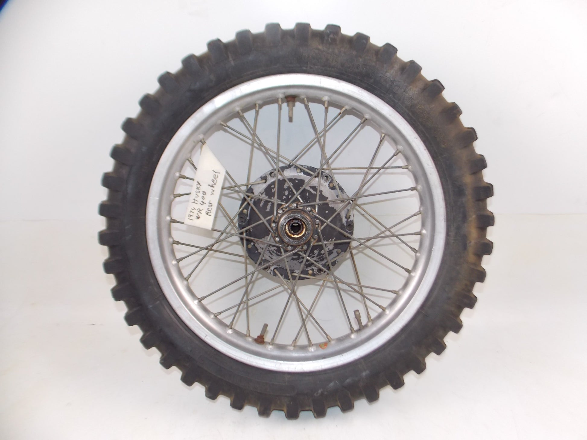 18" REAR WHEEL 1974 HUSQVARNA WR400 400WR DID RIM TIRE HUB SPOKES VINTAGE - MotoRaider