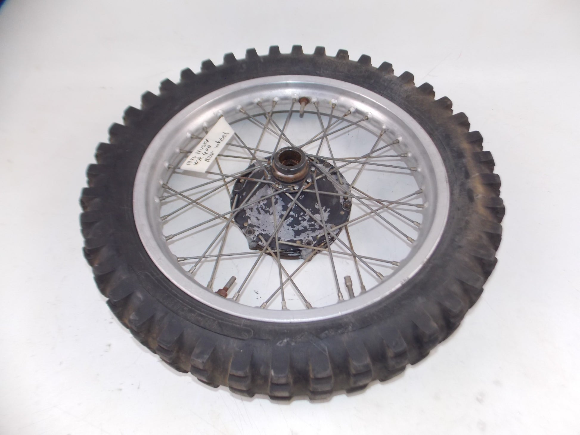 18" REAR WHEEL 1974 HUSQVARNA WR400 400WR DID RIM TIRE HUB SPOKES VINTAGE - MotoRaider