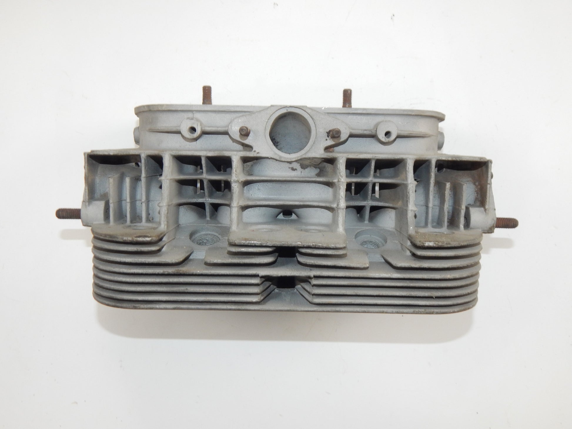 1950's VW BEETLE CYLINDER HEAD SINGLE PORT 113.101.371C | 113 101 371C - MotoRaider