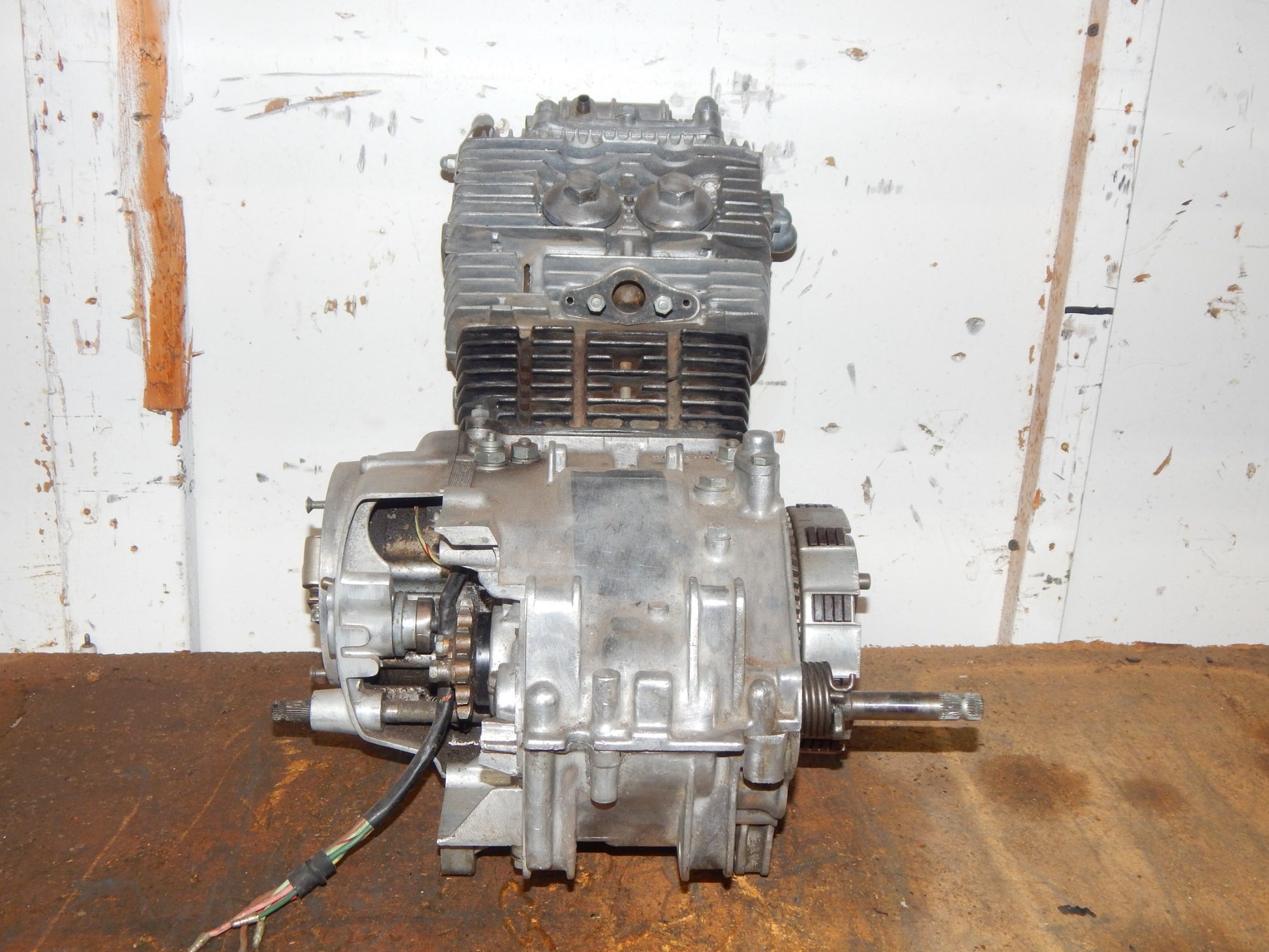 1950's HONDA BABY DREAM 150 CA95 BENLY ENGINE MOTOR CA95E CASES CYLINDER GEARBOX - MotoRaider