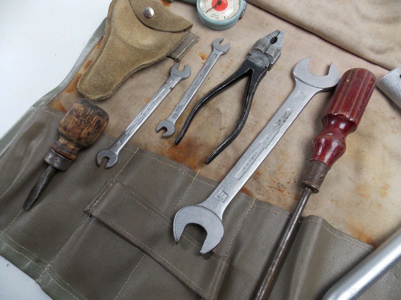 1950's PORSCHE 356 TOOL KIT POUCH WRENCH SPANNER PLIER CREWDRIVER PRESSURE GAUGE - MotoRaider