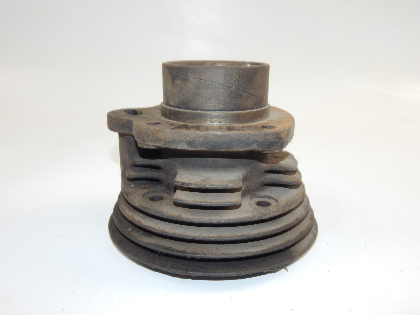 1950's GILERA SATURNO CYLINDER MOTOR ENGINE TOP END BORE D=67.80mm VINTAGE ITALY - MotoRaider