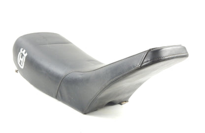 1980's HUSQVARNA CR 250 CR 500 FOAM SADDLE SEAT MODIFIED HI-FLITE BLACK - MotoRaider