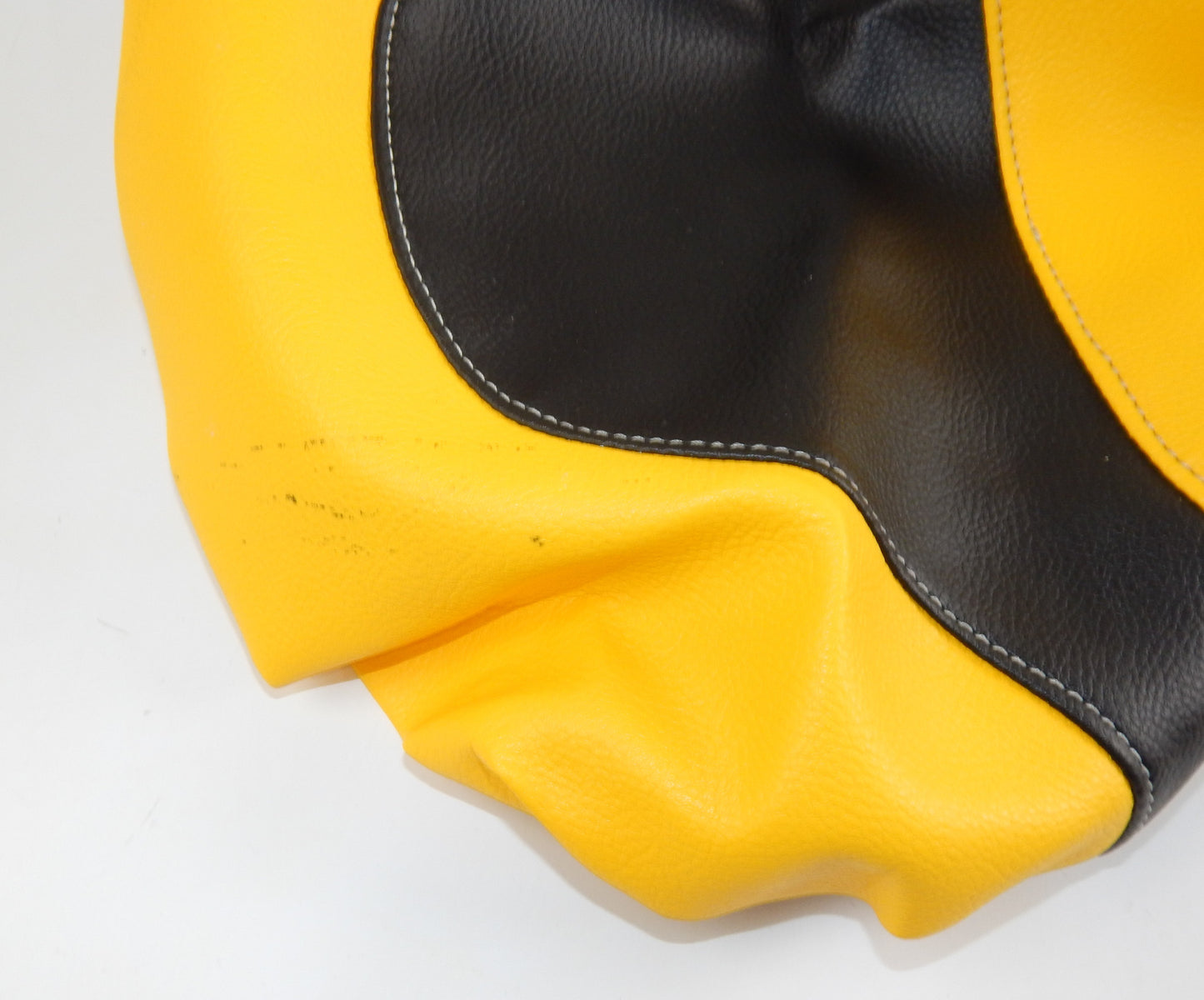 BAGSTER BA03C002106F SADDLE SEAT COVER YELLOW/BLACK SUZUKI 2001 SV 650S - MotoRaider