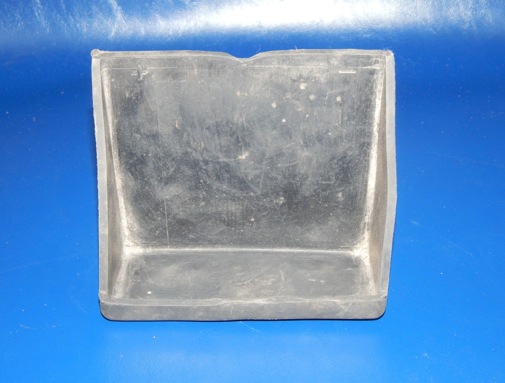 VINTAGE MOTORCYCLE SCOOTER BATTERY TRAY BOX RUBBER LINER 5x4.5x2" ITALY - MotoRaider