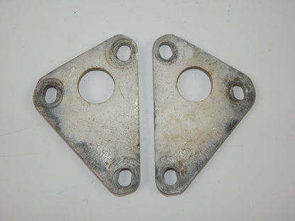 VINTAGE HUSQVARNA 1977 CR GP WR  AE FRAME ENGINE MOTOR FRONT MOUNT PLATE+BOLT - MotoRaider