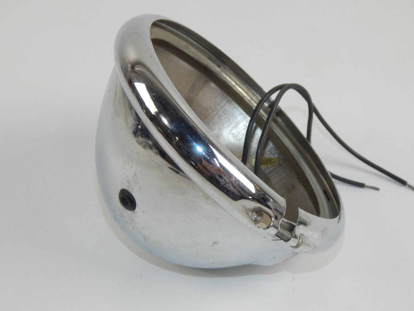 CHROME BULLET HEADLIGHT SHELL D=5.75" HARLEY CUSTOM CHOPPER CAFE YAMAHA KAWASAKI - MotoRaider