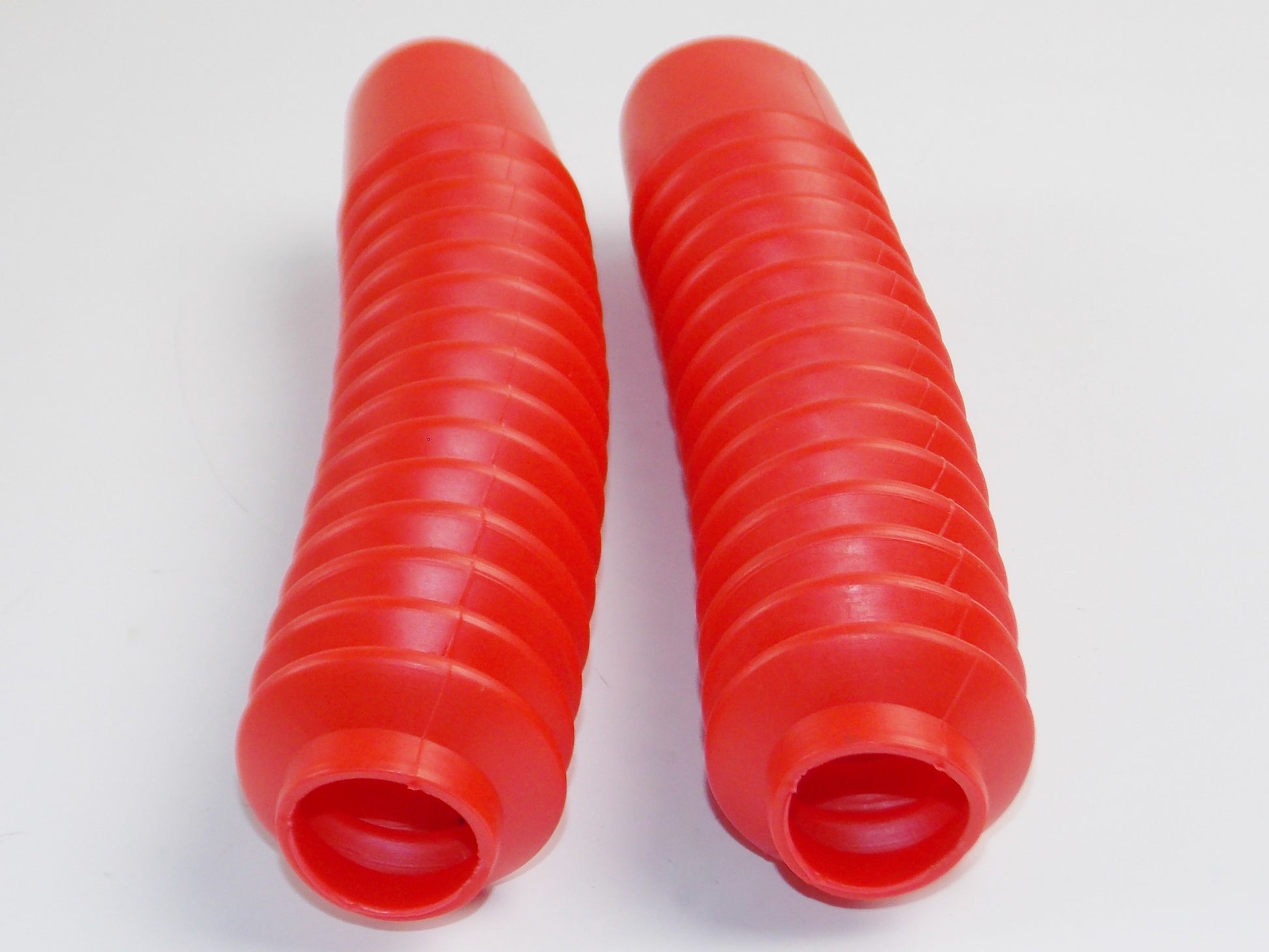 ARIETE 6962 FRONT FORK GAITERS DUST COVER RED APRILIA CAGIVA BETA YAMAHA MAICO - MotoRaider