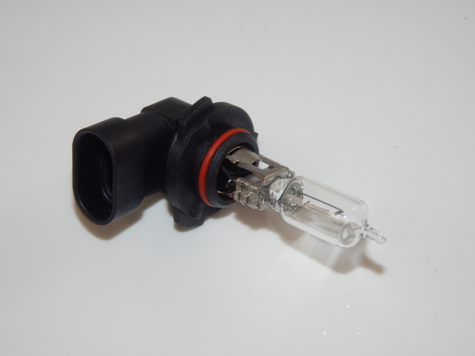 OEM MALAGUTI F12 MAX 125 250 EURO 2 HALOGEN HEADLIGHT BULB 12 V 60W HB3 SCOOTER - MotoRaider