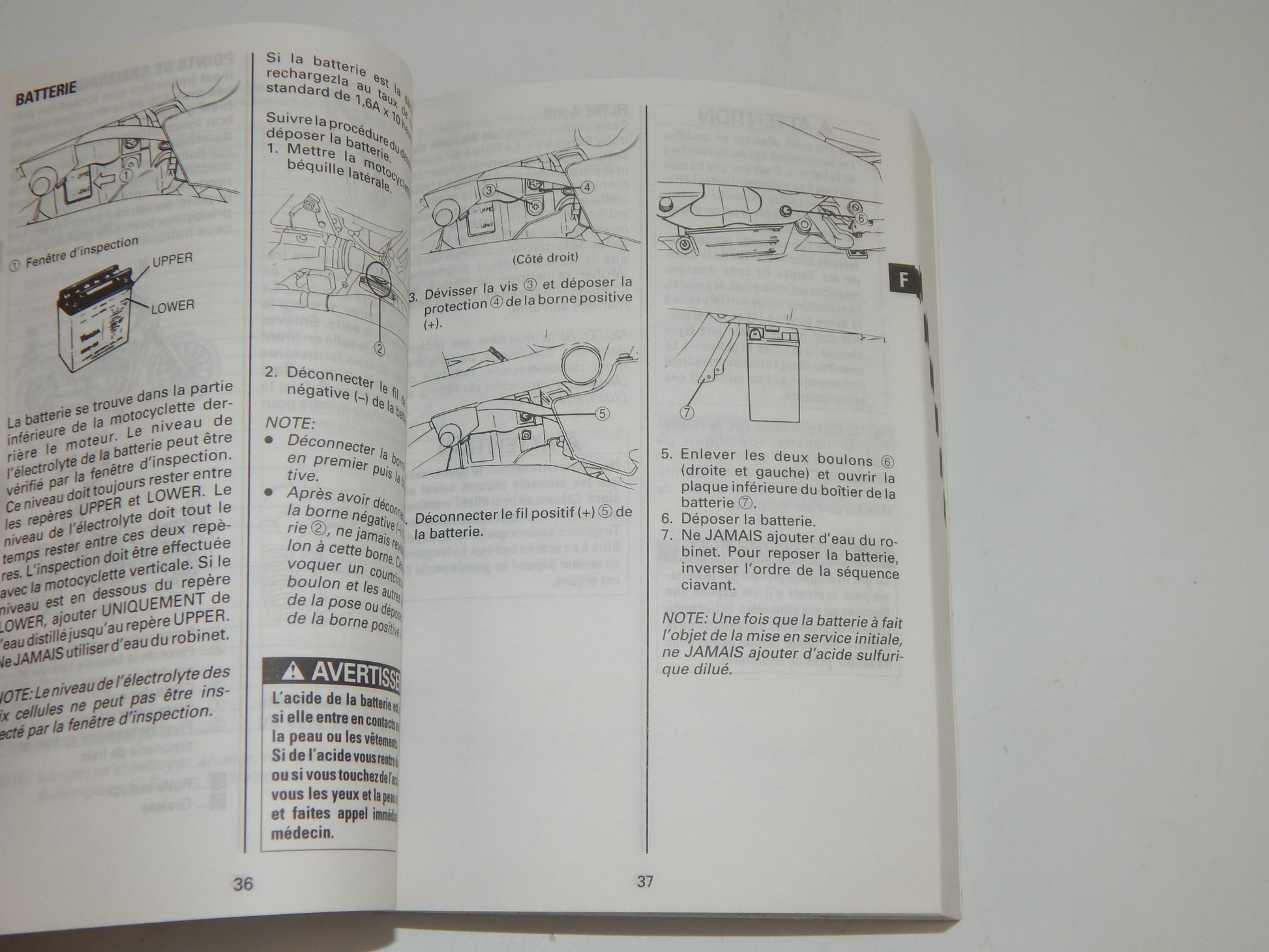 1995 SUZUKI VS800 / 600GL USER OWNER MANUAL BOOK 99011-39A55-042 MULTI LANGUAGE - MotoRaider