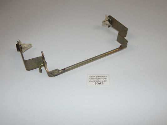 1986 KAWASAKI GPX 750-R SEAT SADDLE RELEASE MECHANISM BARR REAR TAIL SECTION - MotoRaider