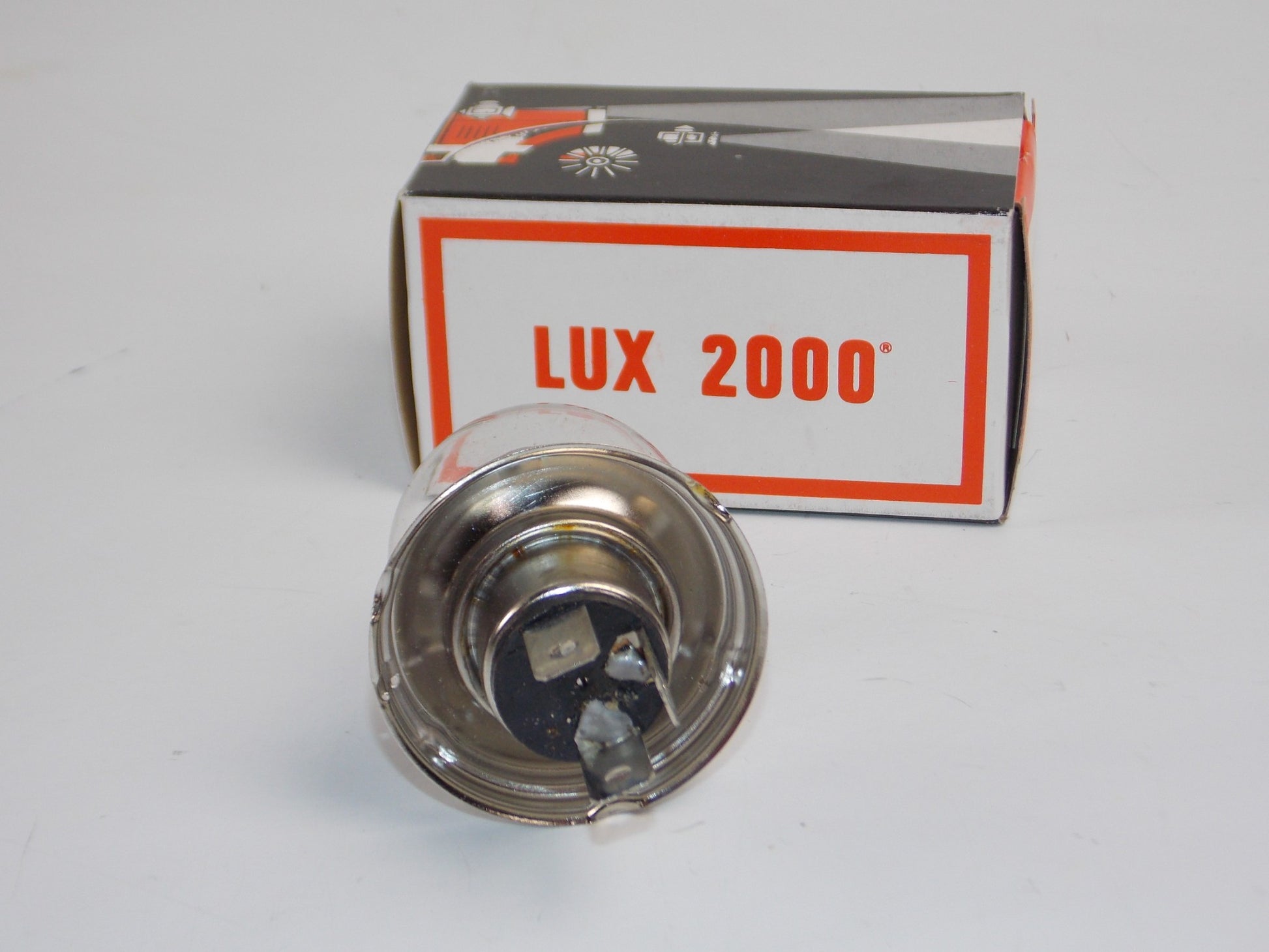 LIGHT BULB SPHERE LUX 2000 ART. 2032 12V 40/45W BASE P45T ASIMETRICA MOTORCYCLE - MotoRaider