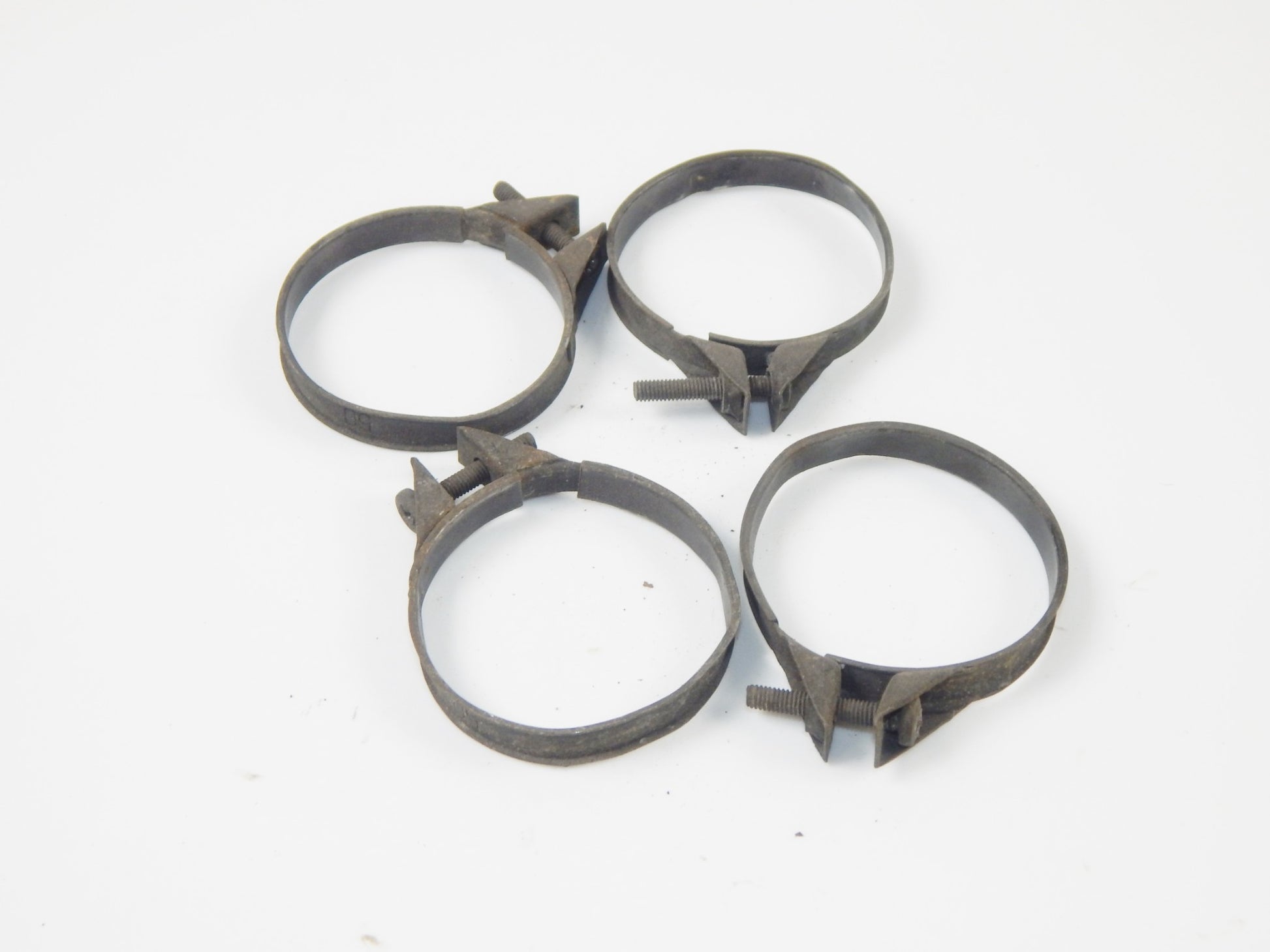 1986 SUZUKI GSXR 750 MOTOR ENGINE CARBURETOR CLAMPS VINTAGE - MotoRaider