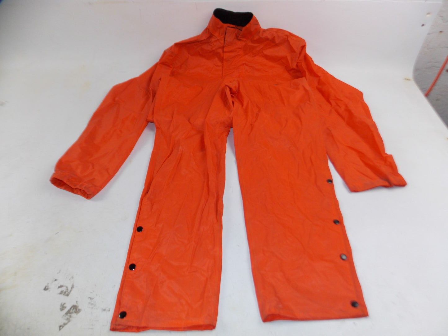 1990's LOOKWELL WATERPROOF MOTORCYCLE RAIN SUITE ORANGE SMALL L=60" W=21" BMW - MotoRaider