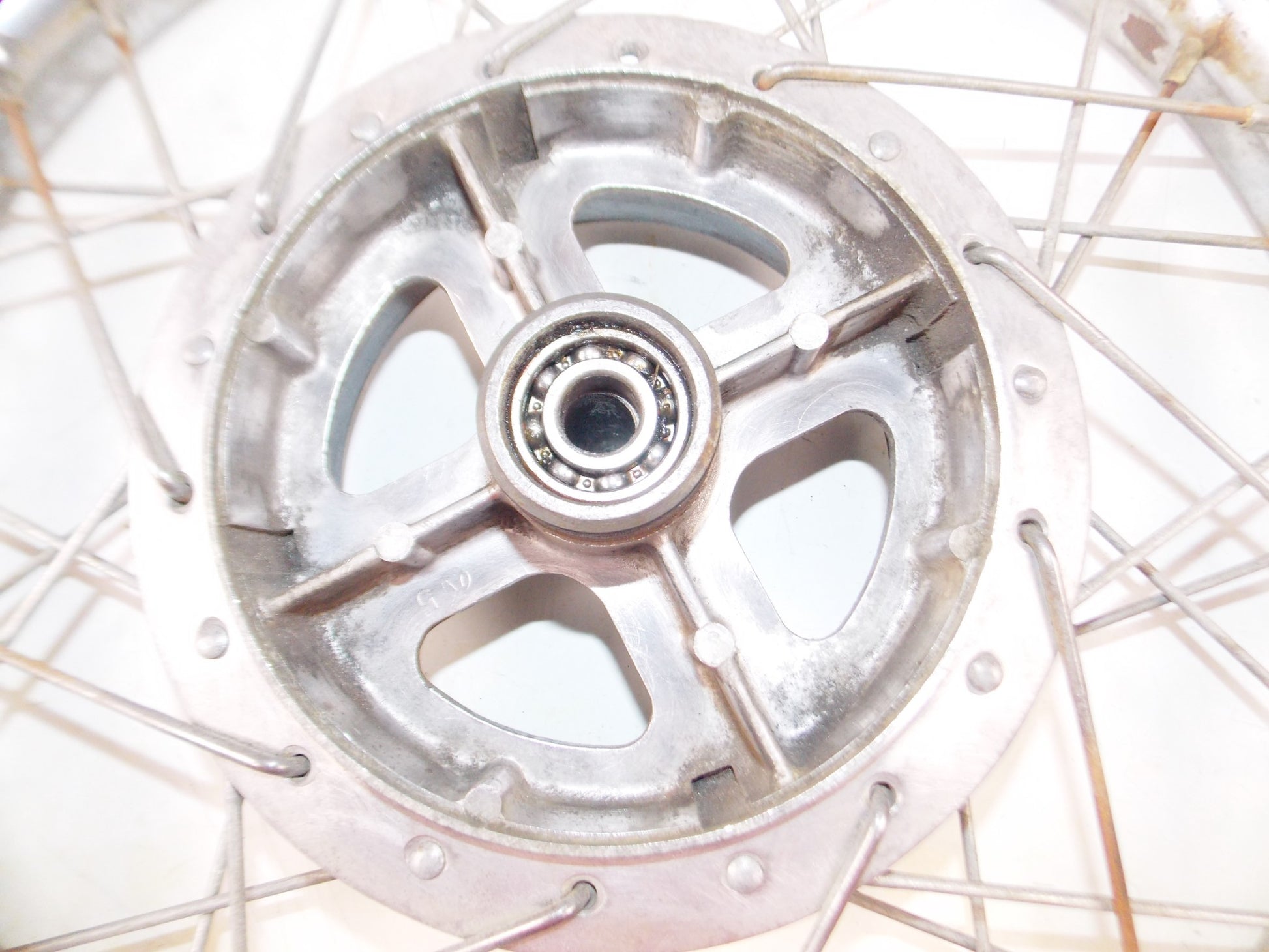 1960's HONDA CA 150 DREAM REAR WHEEL HUB SPOKES RIM - MotoRaider