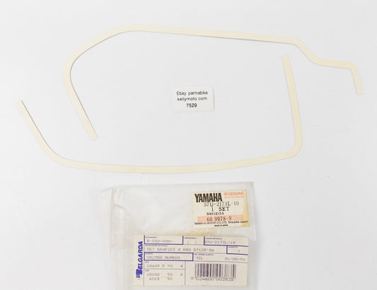 NOS OEM 1986 YMAHA DT125 GRAPHIC SET 1 DECAL EMBLEM STICKER  57U-2173L-10 - MotoRaider