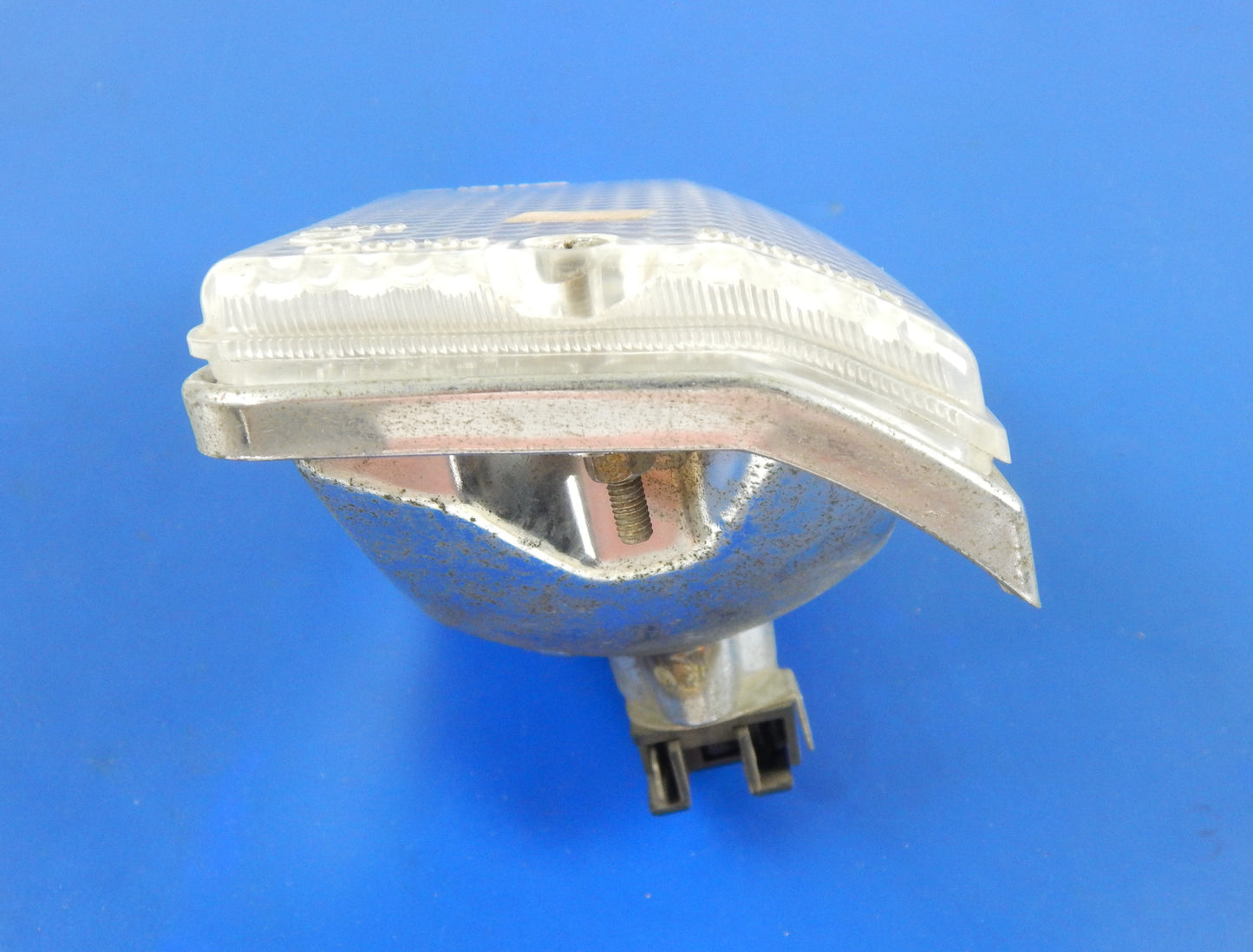 1970's FIAT 124 SEDAN FRONT RIGHT BLINKER SIGNAL INDICATOR ALTISSIMO - MotoRaider