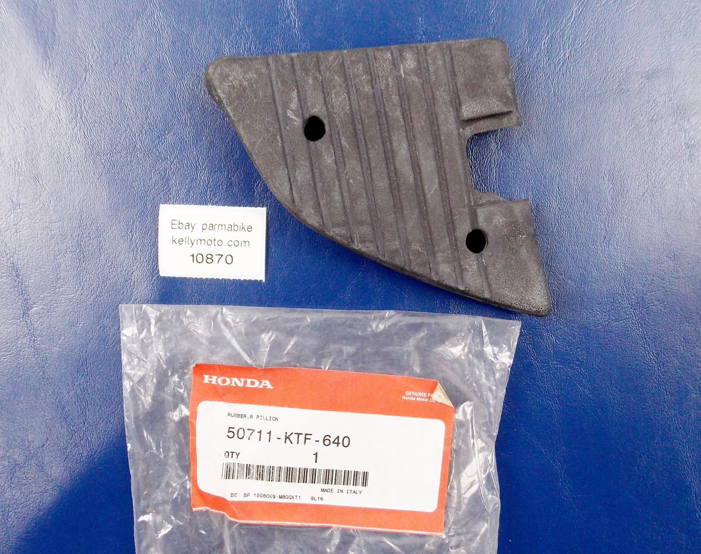 OEM HONDA 2010 SH150 RUBBER, RH PILLION STEP RUBBER 50711-KTF-640 | 50711KTF640 - MotoRaider