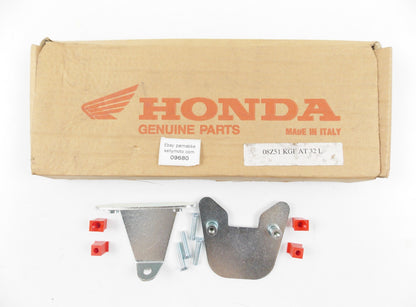 OEM HONDA 2000-2007 NES125/150 MOUNT PLATES FOR TOP CASE LUGGAGE 08Z51-KGF-AT32L - MotoRaider