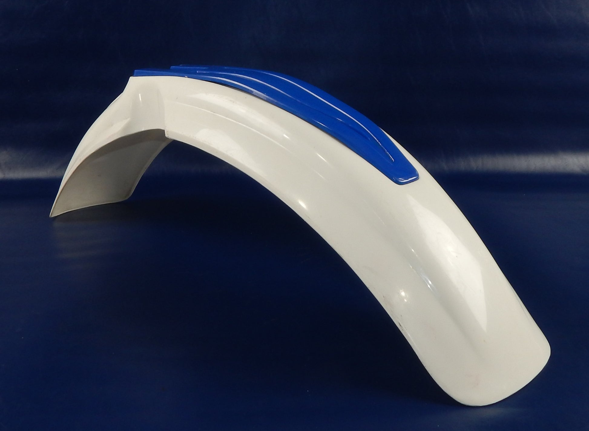 STILL MOTOR A443 FRONT FENDER WHITE BLUE PLASTIC CAGIVA HUSQVARNA YAMAHA L=37.5" - MotoRaider