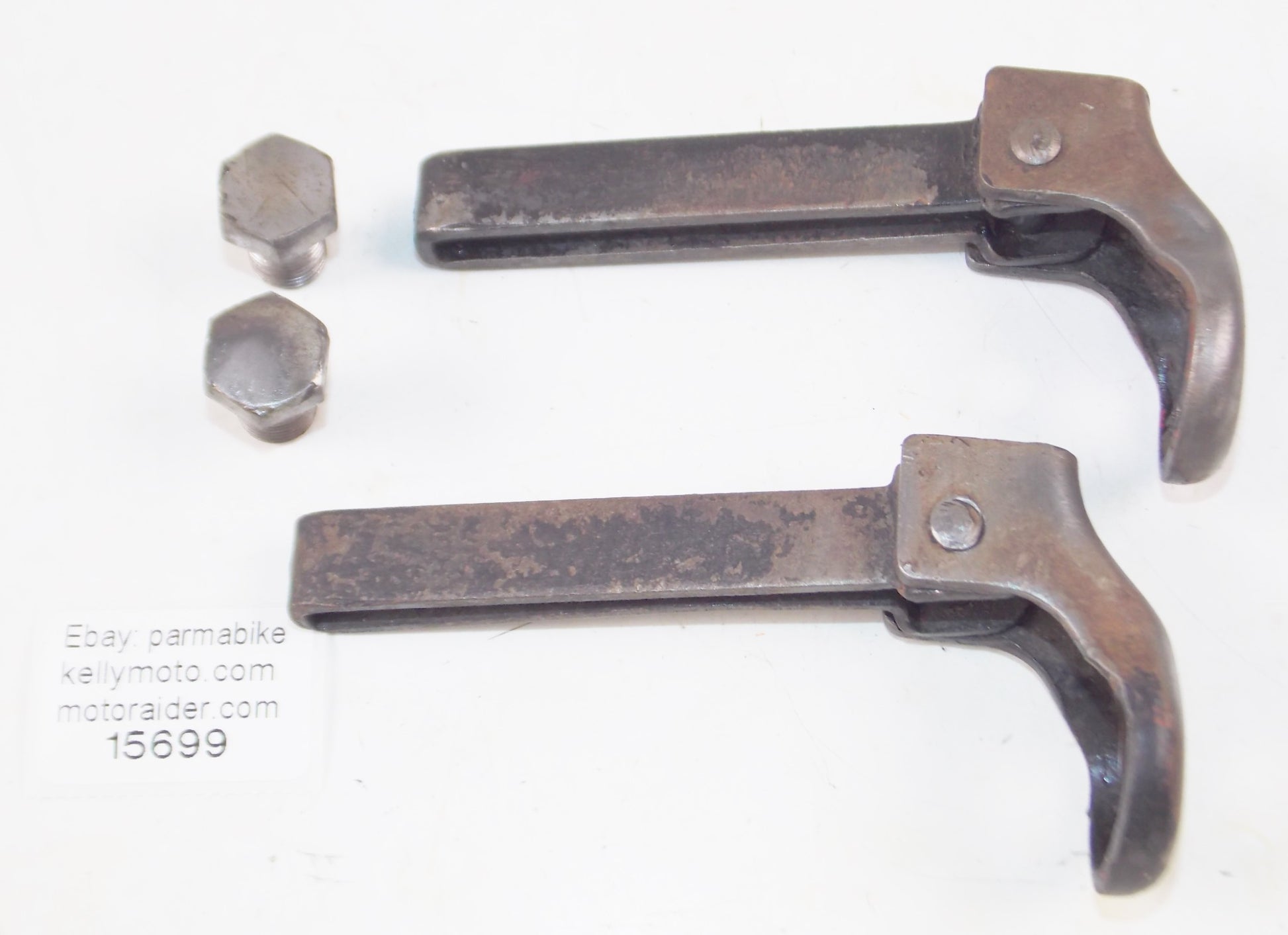 1959 GILERA GIUBILEO 98cc PASSENGER REAR FOOT PEGS + BOLTS - MotoRaider