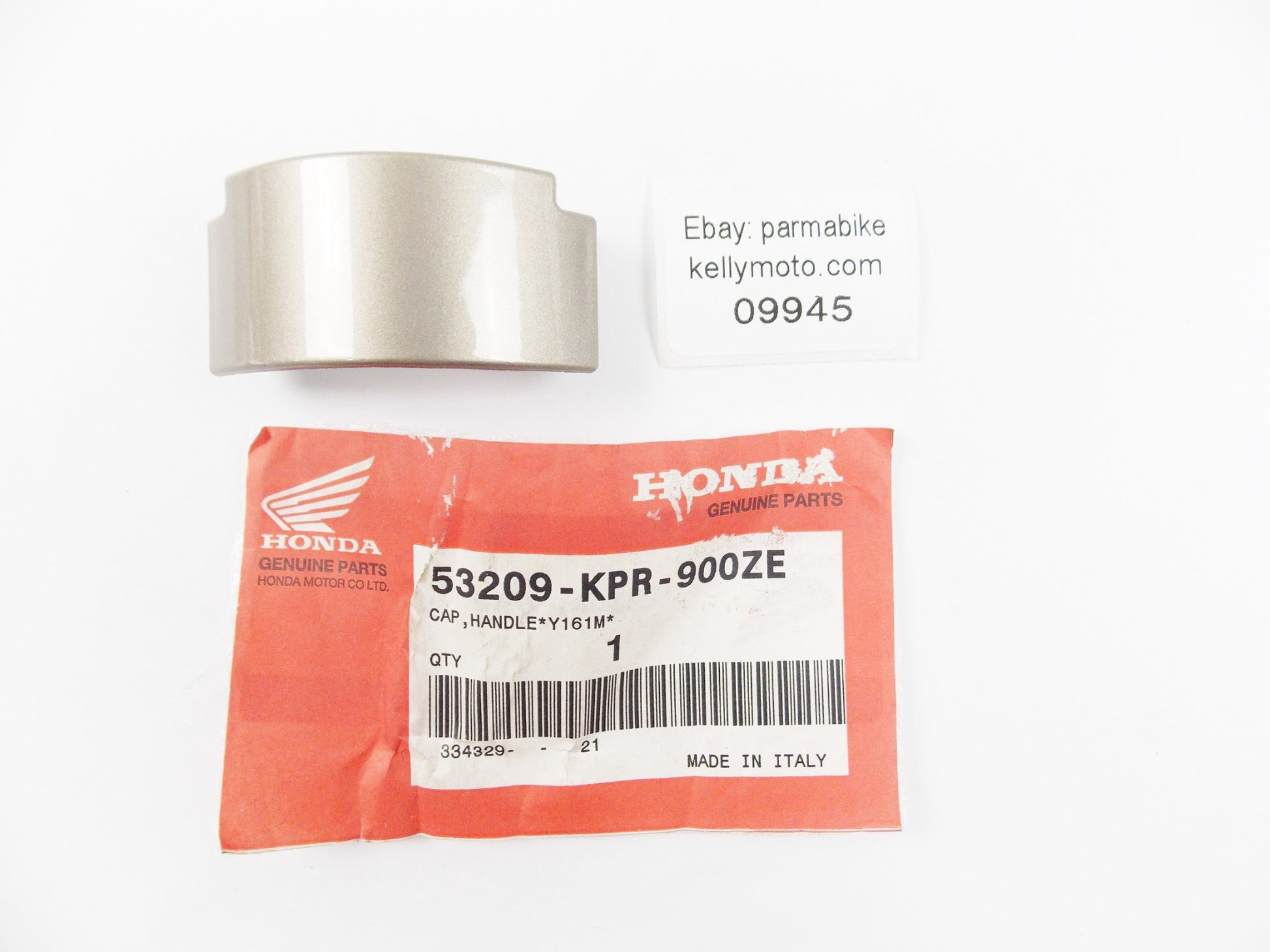 NOS OEM 2000-2003 HONDA SH 125/150 CAP REAR HANDLE COVER Y161M 53209-KPR-900ZE - MotoRaider