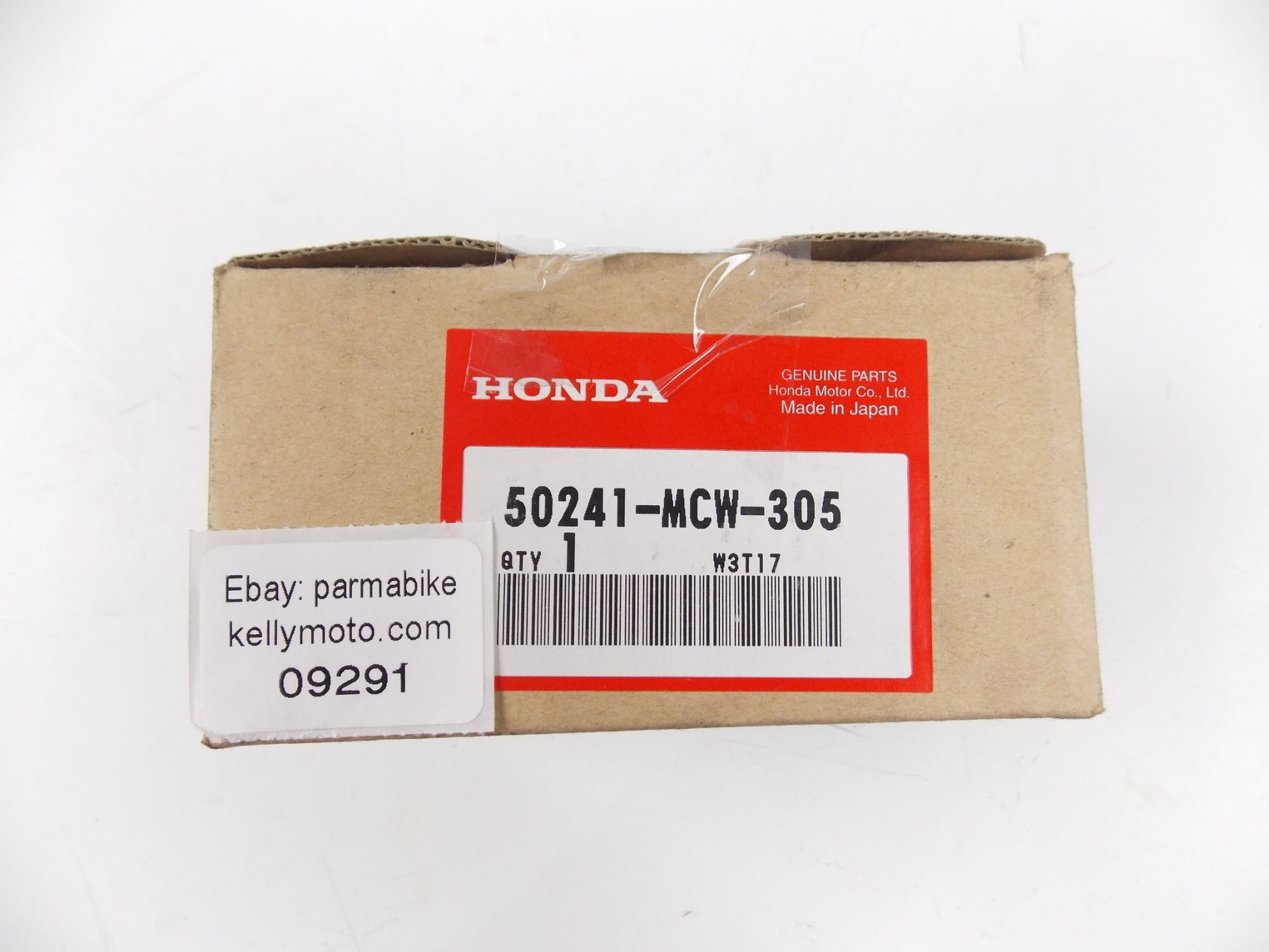 NOS OEM HONDA 1998-2001 VRF800 KIT SEAT LOCK PLATE HARDWARE SADDLE 50241-MCW-305 - MotoRaider