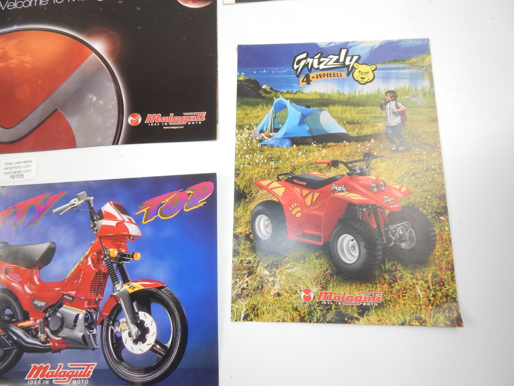 12 MALAGUTI DEALER BROCHURE 1990-2000's SCOOTER FANTOM CENTRO GRIZZLY ITALY - MotoRaider