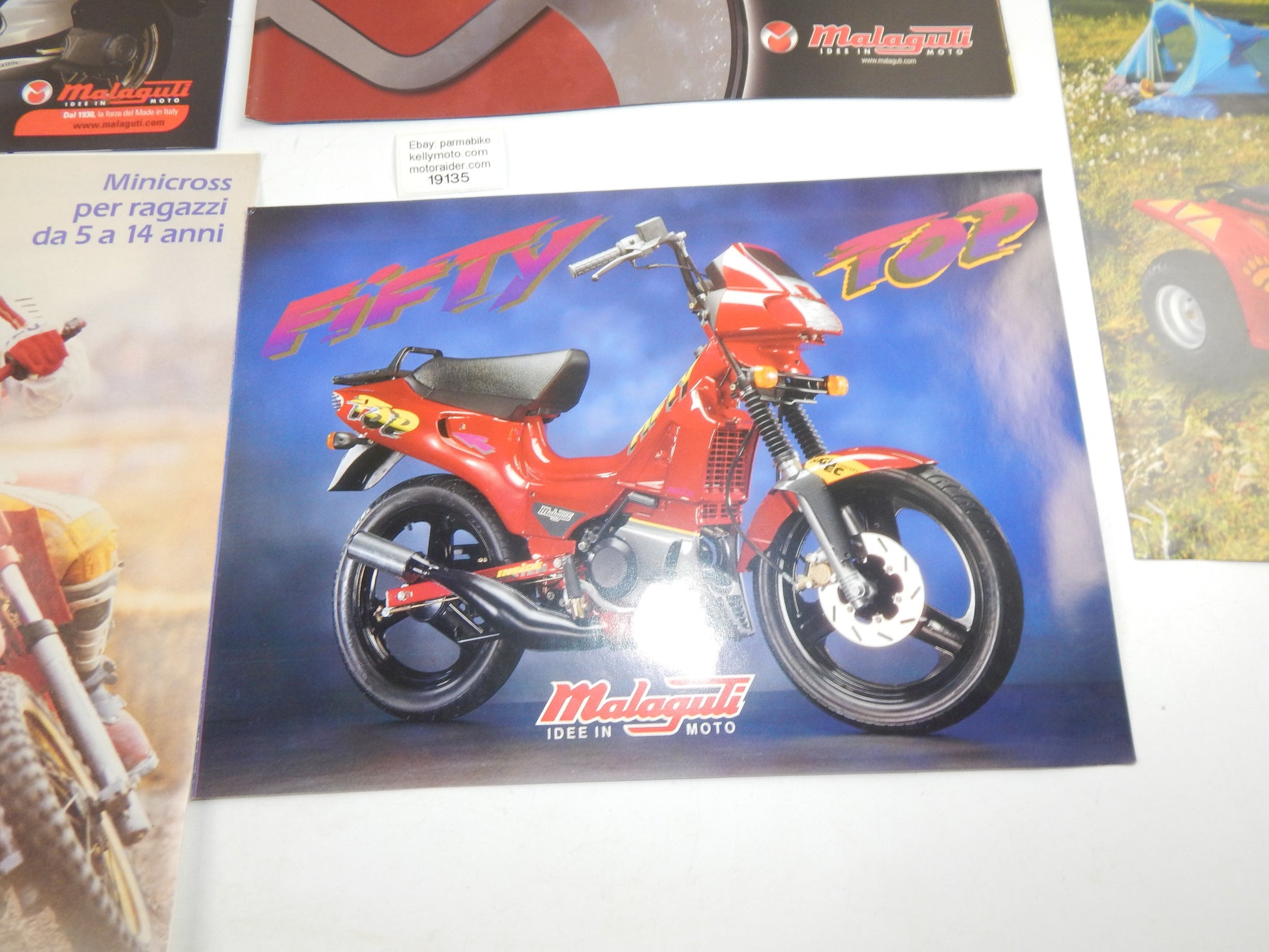 12 MALAGUTI DEALER BROCHURE 1990-2000's SCOOTER FANTOM CENTRO GRIZZLY ITALY - MotoRaider