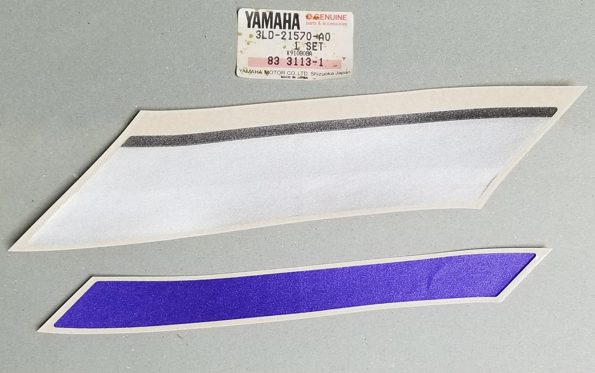 NOS YAMAHA 1992 1993 XTZ750 SUPER TENERE FENDER EMBLEM STICKER MARK 3LD-21570-A0 - MotoRaider