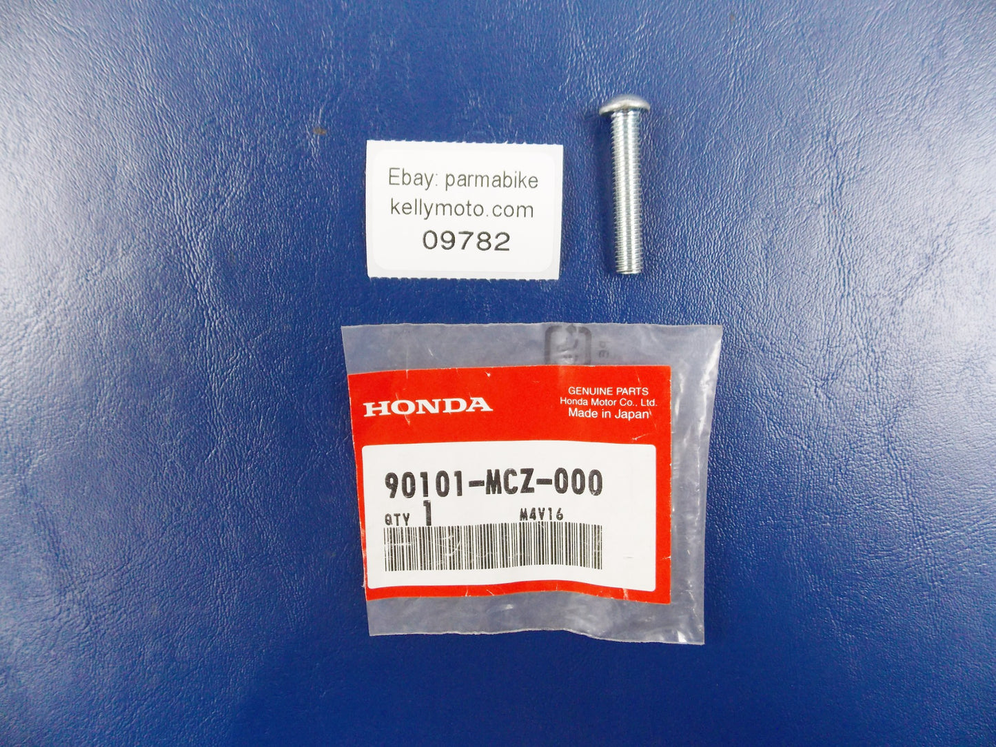 NOS OEM 2002-2007 CB600/900 SPECIAL BOLT (6X32)  90101-MCZ-000 - MotoRaider