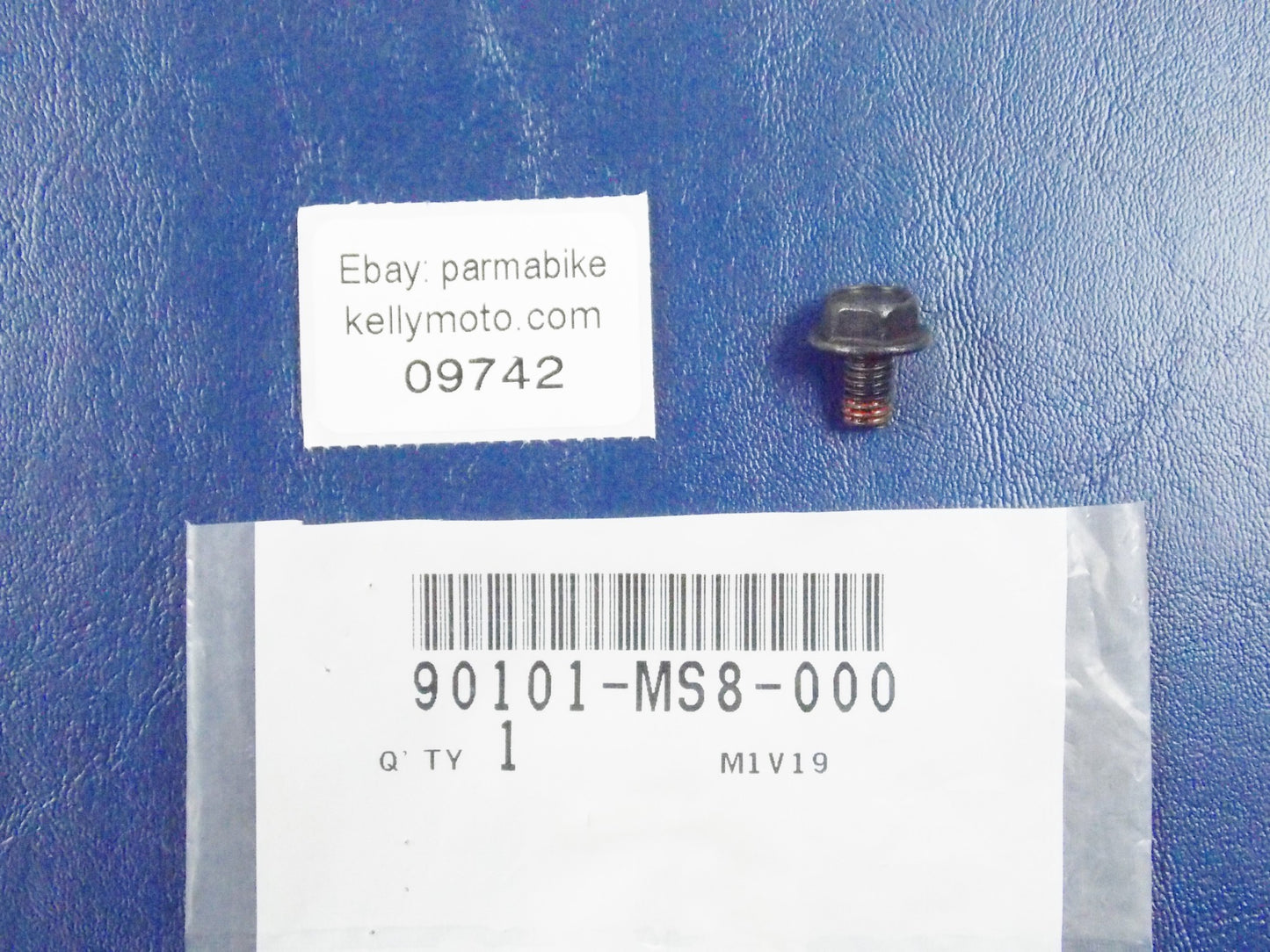 NOS OEM HONDATRANSALP XL400V 1994/XL600V 1990-92 BOLT FLANGE 6x10 90101-MS8-000 - MotoRaider