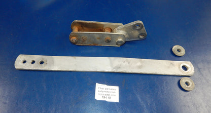 '70s HUSQVARNA CHAIN ROLLER GUIDE+REAR WHEEL BRAKE PLATE STAY BAR ANCHOR VINTAGE - MotoRaider