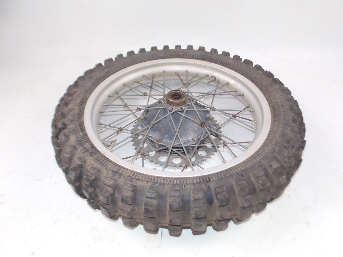 18" REAR WHEEL RIM HUB SPOKE SPROCKET HUSQVARNA 1972 125 WR CR MJ-0170 VINTAGE - MotoRaider