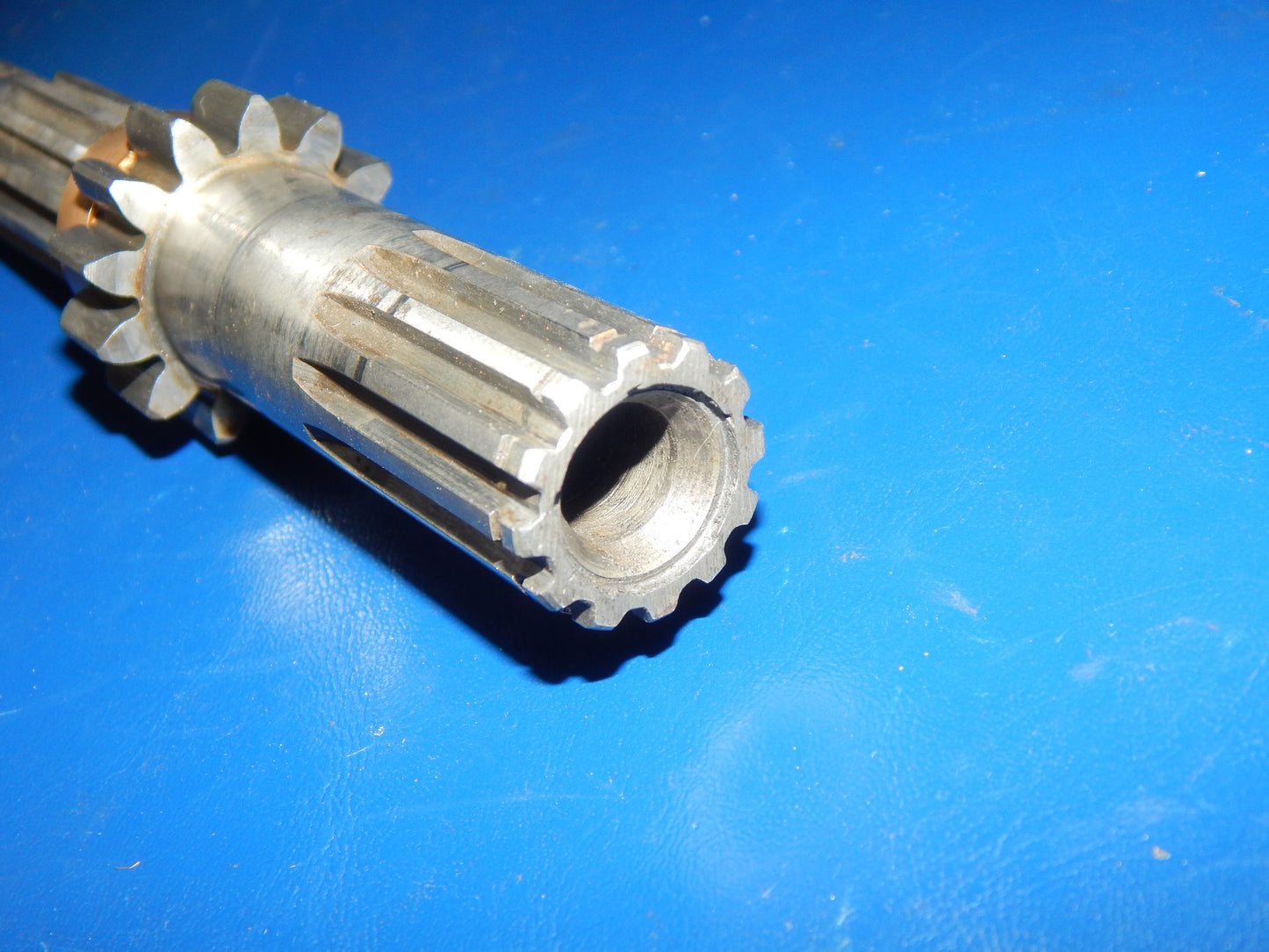 1981-83 HUSQVARNA MOTORCYCLE TRANSMISSION GEARBOX SHAFT # 360 VINTAGE 13T - MotoRaider