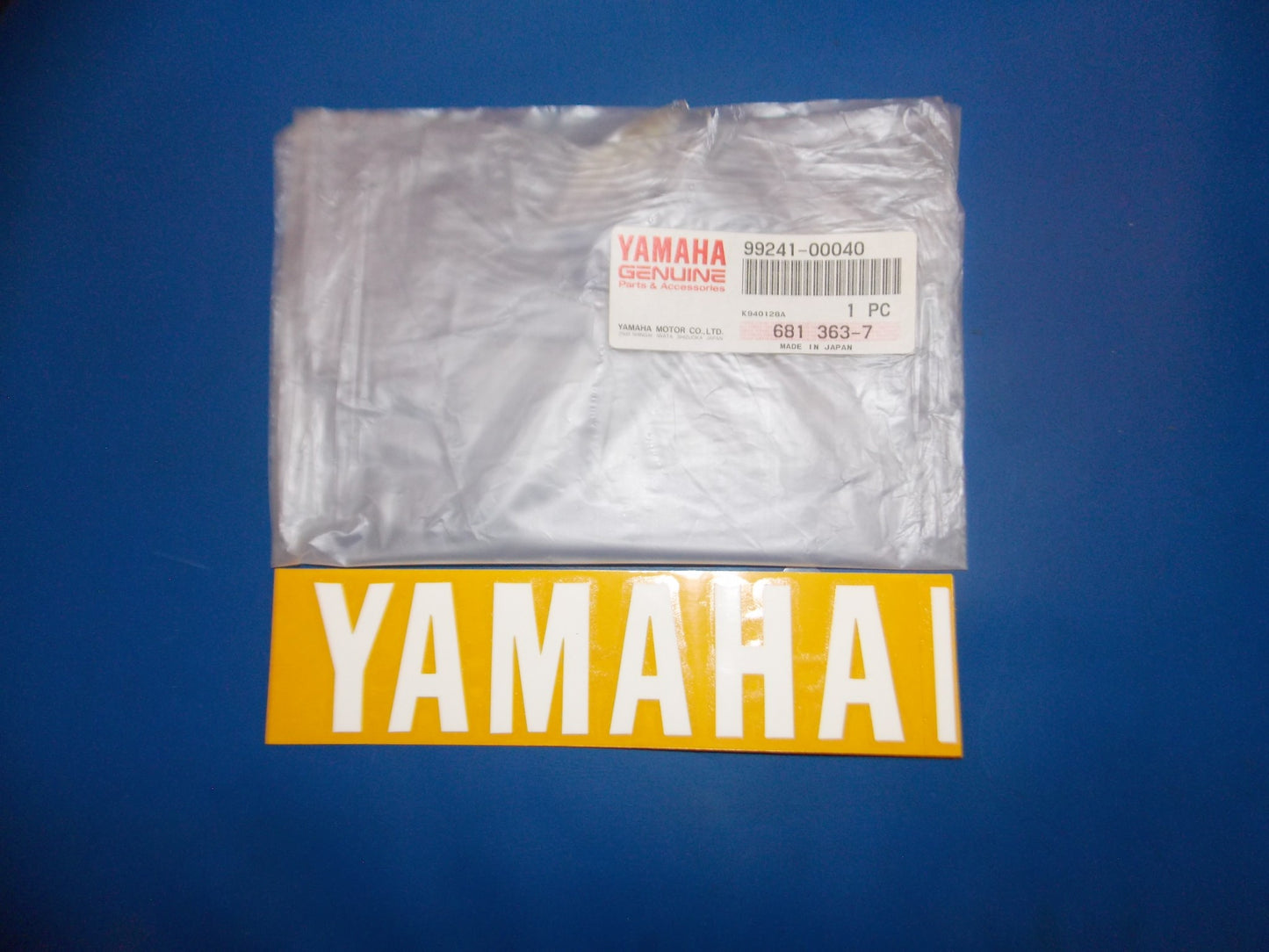 NOS YAMAHA  1988/90/996 2000/05 YZ125/250 YFM350 YFZ350 EMBLEM 99241-00040 - MotoRaider