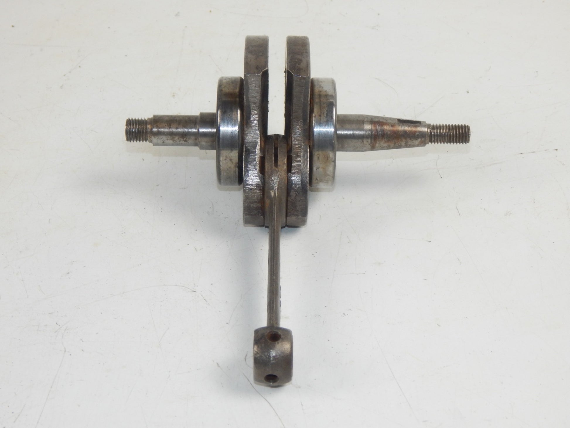 1951 VINTAGE VESPA PIAGGIO 125 V32M MORTOR ENGINE CRANKSHAFT ROD SCOOTEDR ITALY - MotoRaider