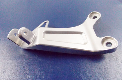 OEM HONDA 2003-2004 CBR600 HOLDER RH PILLION FOOT STEP 50750-MEE-000 50750MEE000 - MotoRaider