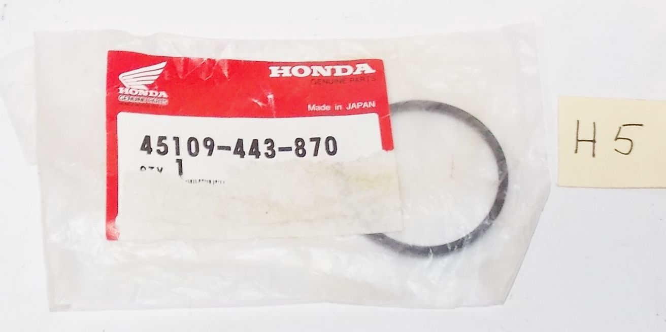 NEW HONDA 1988 1989 1990 1991 NT650 CB400 CBR600 BRAKE DUST SEAL 45109-883-470 - MotoRaider