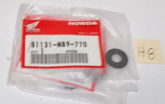 OEM HONDA 1982 1983 1984 1985 1986 1987 GL1100 GL1200 TRUNK SEAL 81131-MB9-770 - MotoRaider