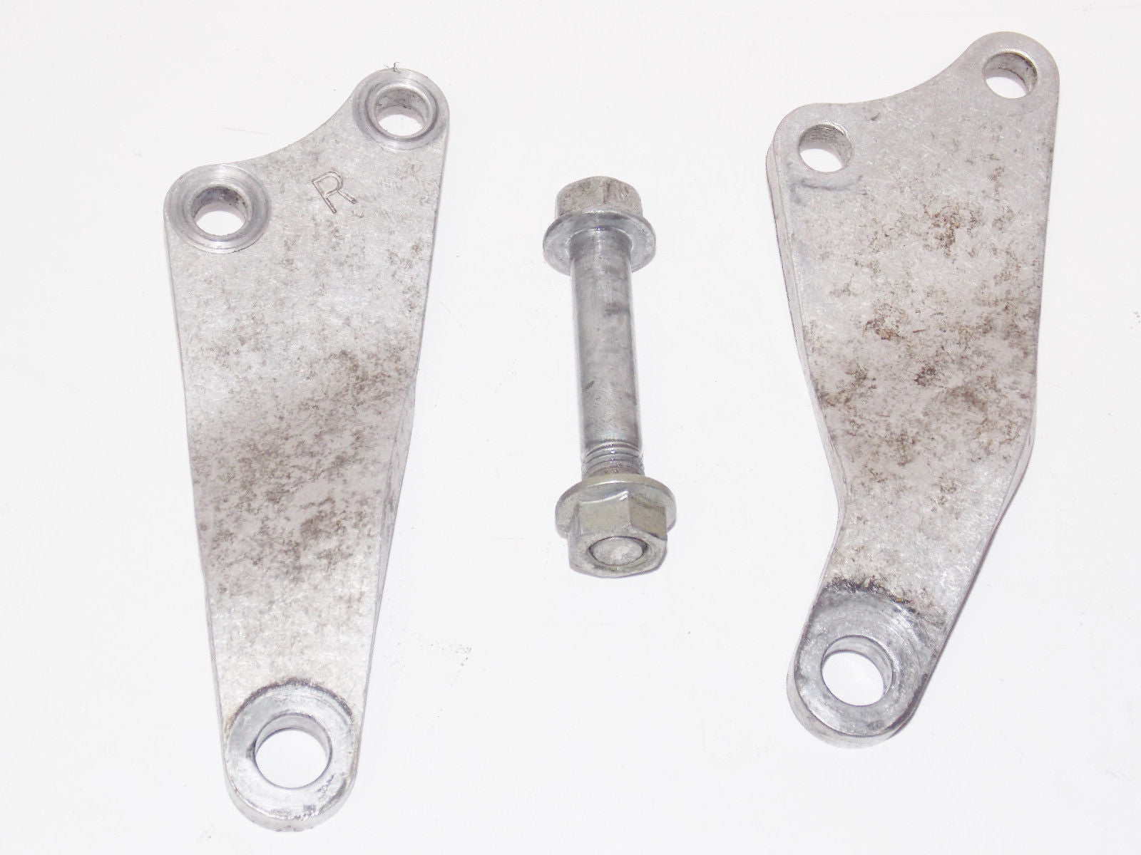 OEM 2005 HONDA CRF250R ENGINE MOUNTS MOTOR PLATES BRACKETS BOLT - MotoRaider