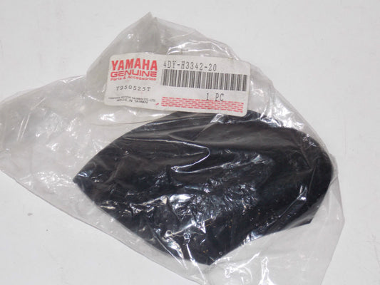 NOS OEM NEW YAMAHA SCOOTER 1995 YA50ZA YA50 REAR TURN SIGNAL COVER 4DY-H3342-20 - MotoRaider