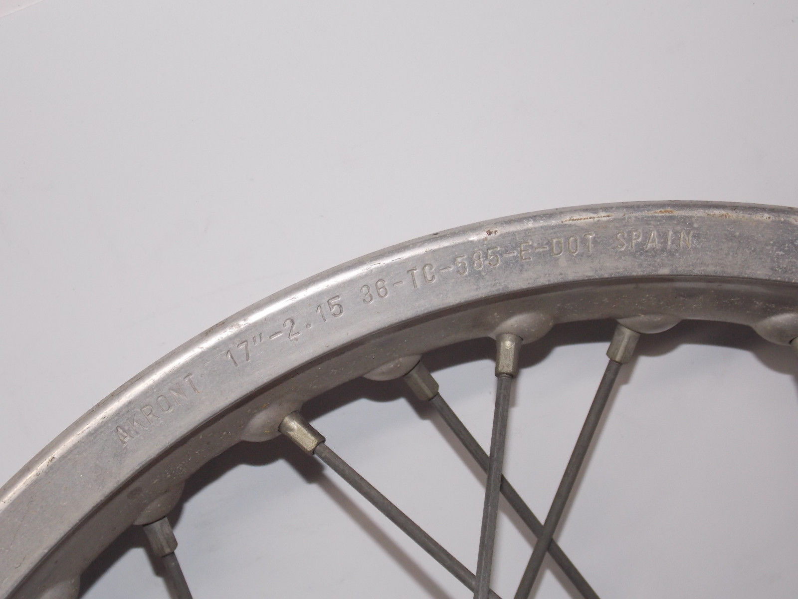 NOS 1985 1986 CAGIVA ELEFANT 2 200 350 REAR WHEEL 2.15x17" AKRONT RIM HUB 43880 - MotoRaider