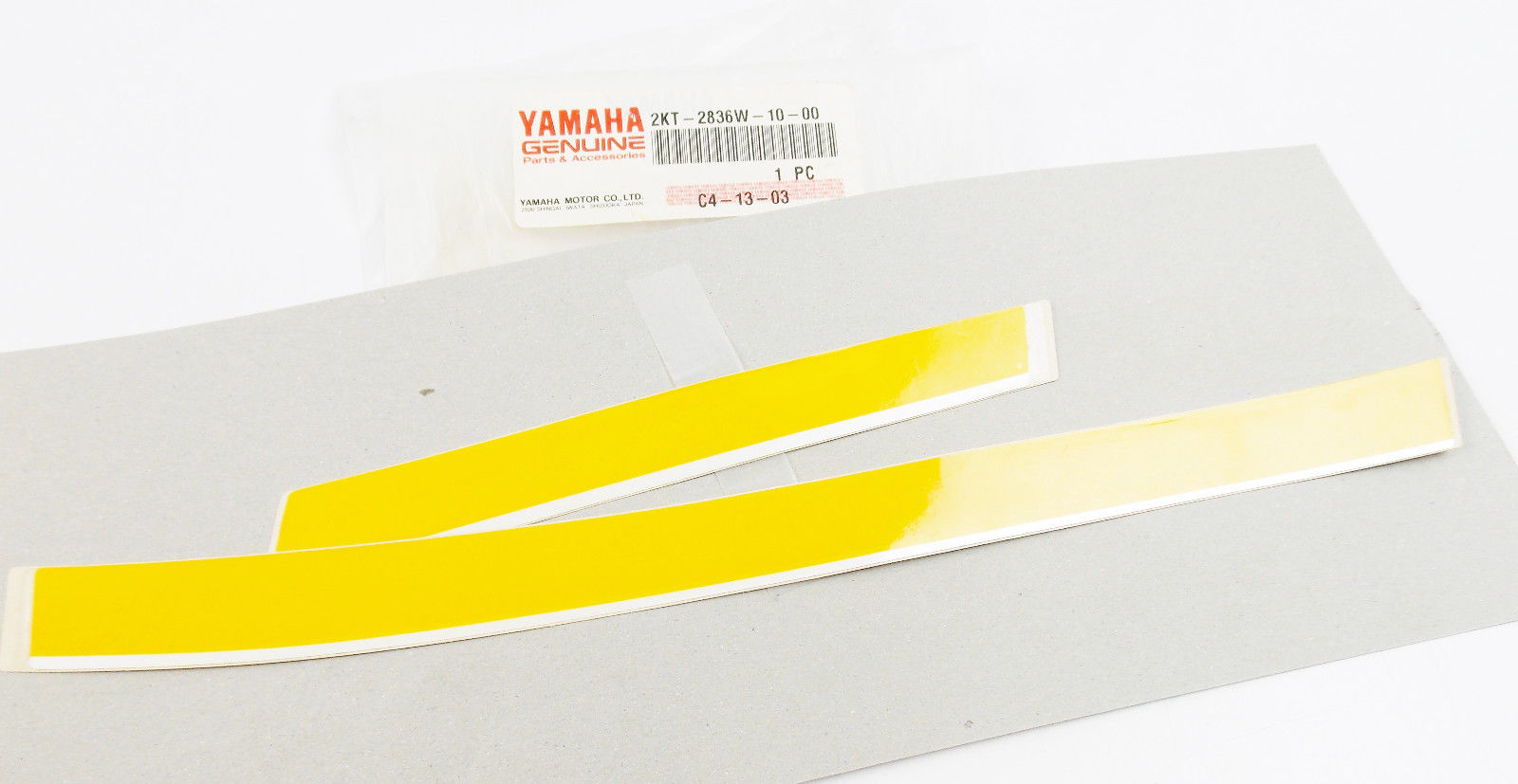 NOS OEM YAMAHA 1987 1988 FZR700 KIT SET 4 YELLOW STICKER DECAL MARK 2KT-2836W-10 - MotoRaider