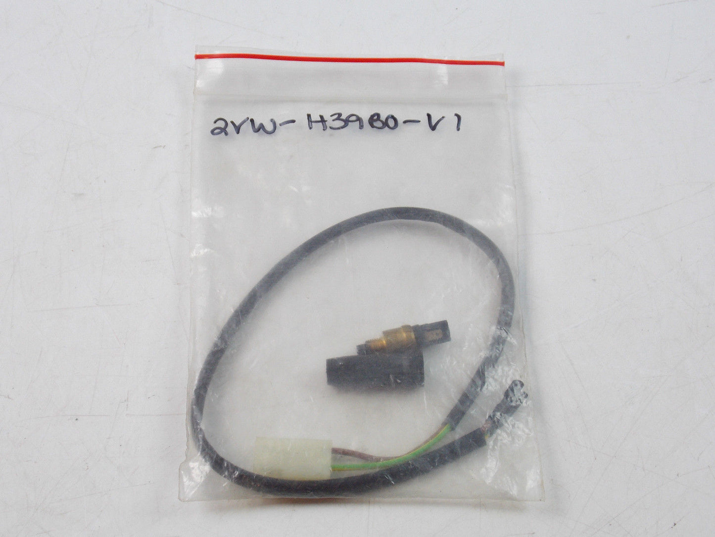 OEM YAMAHA BRAKE STOP SWITCH 2VW-H3980-V1 - MotoRaider