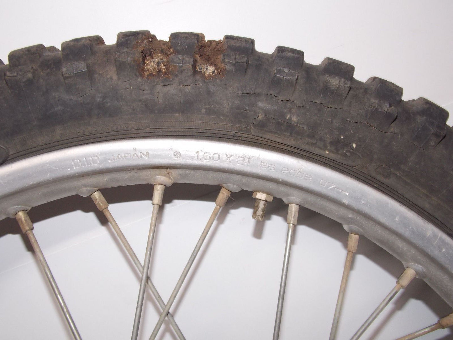 1976 YAMAHA 21" FRONT WHEEL 1.6 DID RIM SPOKE HUB YZ IT 250 400 HUSQVARNA - MotoRaider