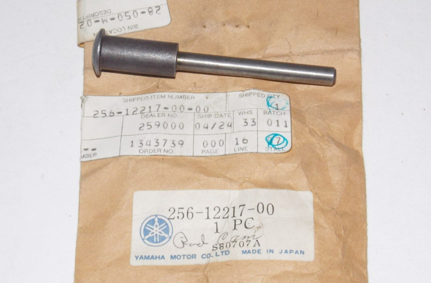 NOS OEM HONDA 1970 1971 1972 1973 CHAIN TENSIONER ROD XS1/2 TX650  256-12217-00 - MotoRaider