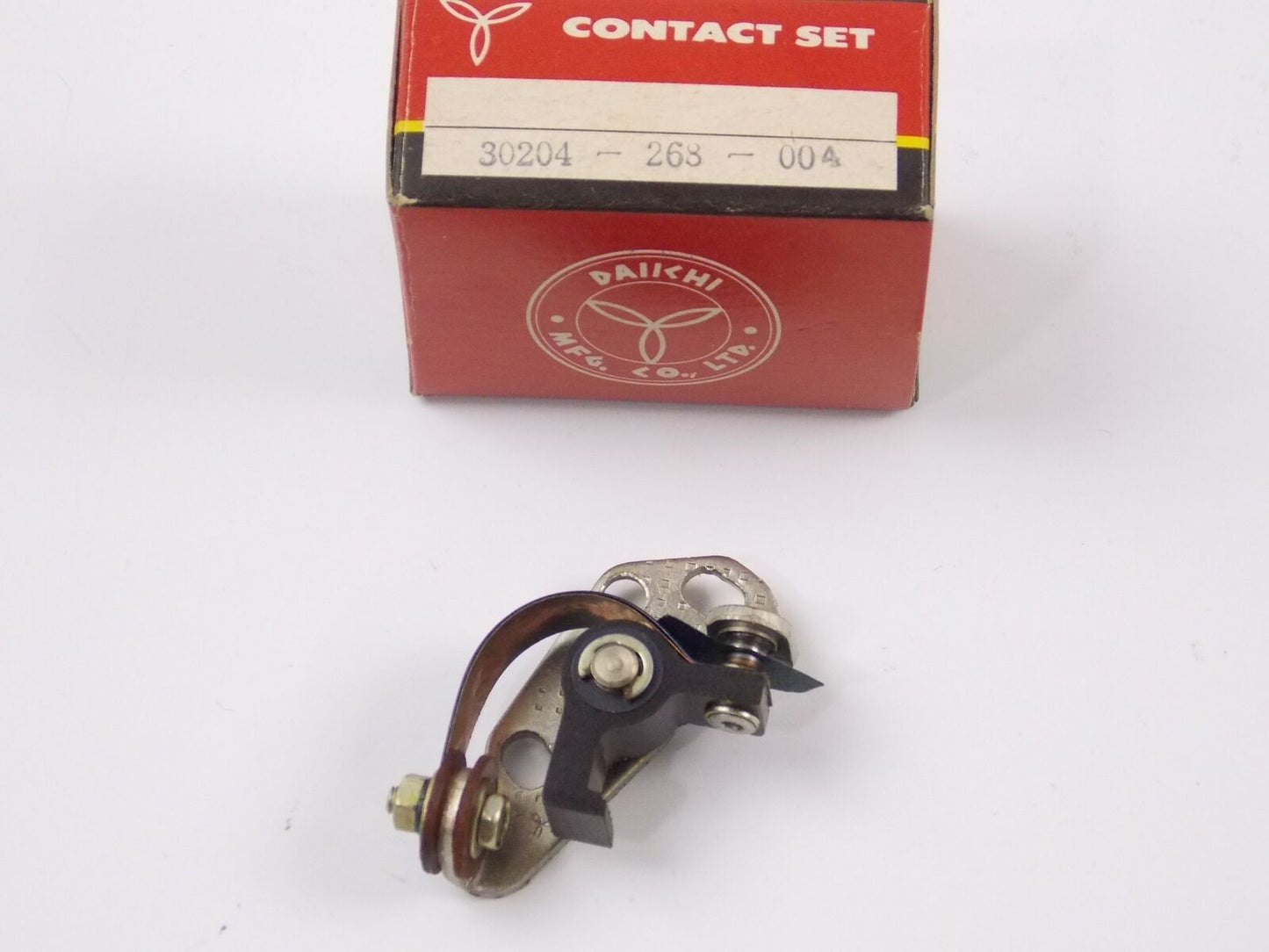 NOS DAICHI IGNITION CONTACT POINTS RIGHT SIDE HONDA 1972-1977 CB72 30203-268-004 - MotoRaider