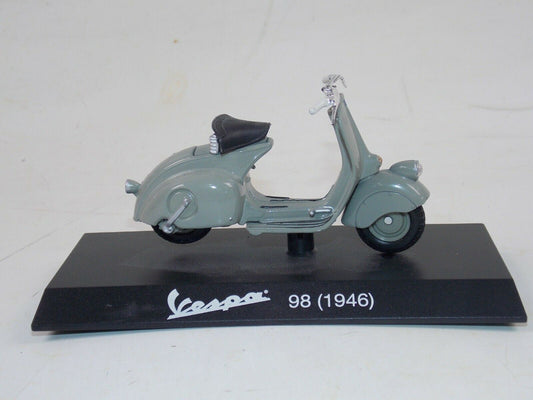 1946 VESPA 98 GREY PIAGGIO VINTAGE SCOOTER L=4" 100mm SCALE 1:18 MODEL DIE CAST - MotoRaider